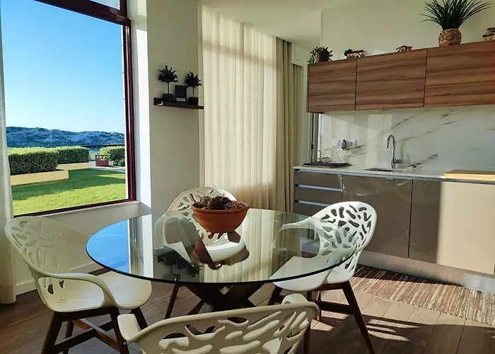 Mar & Sal 아파트 민델루